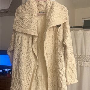 Elegant Cream Knit Cardigan